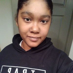 Meet your Posher, Epipens